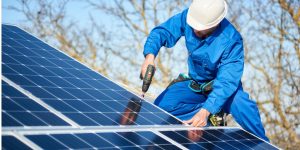 Installation Maintenance Panneaux Solaires Photovoltaïques à Hermelange
